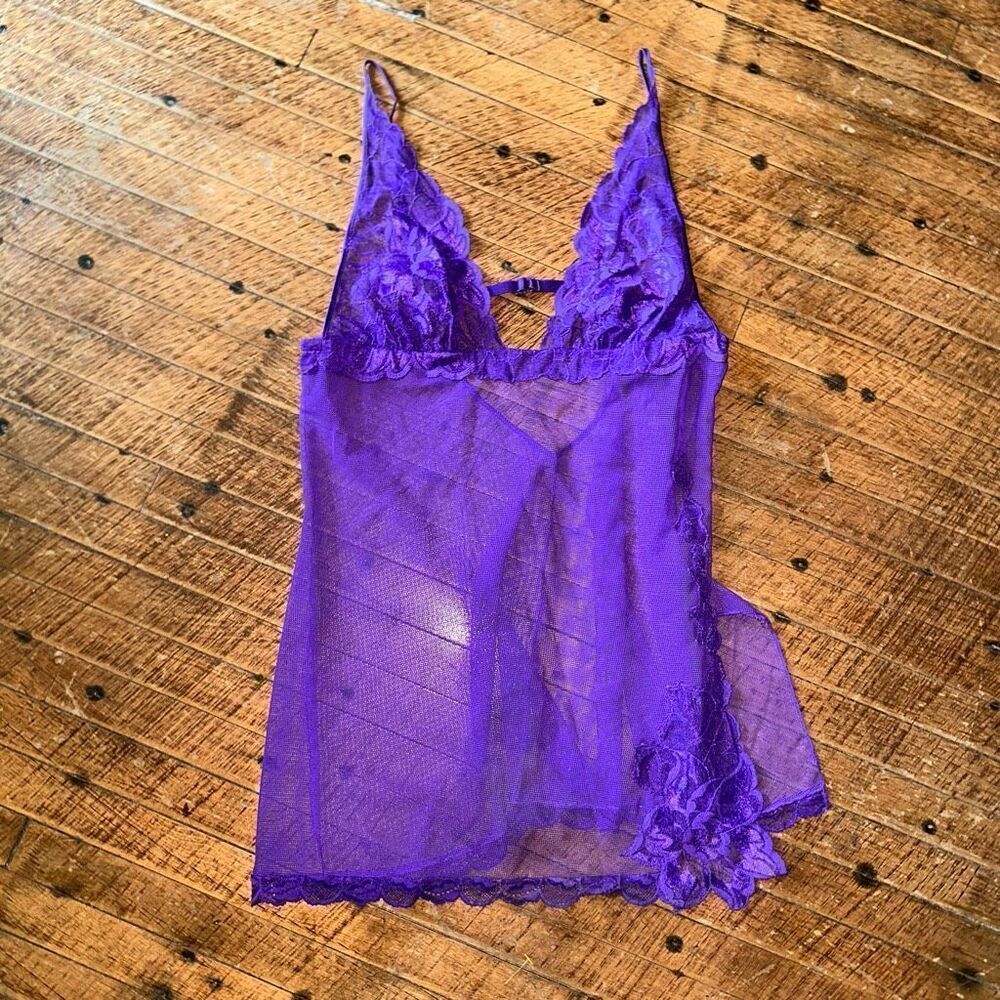 Victoria’s Secret purple semi sheer lace S shirt nightgown